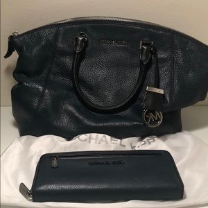 Black and Navy MK Matching Purse and Wallet